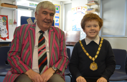 The Mayor with one of the School Council.